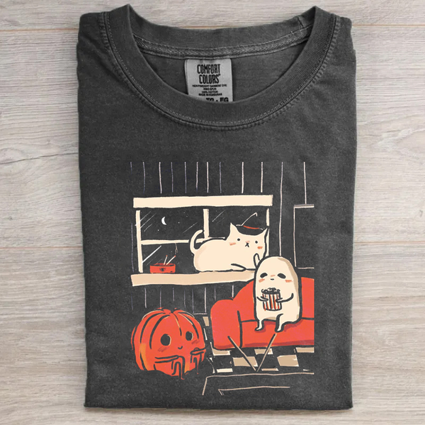 Vintage Halloween Graphic T-shirt