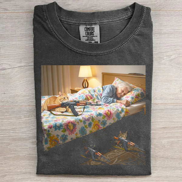 Funny Cats Guarding T-shirt