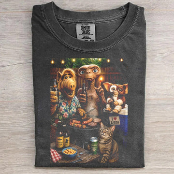 Retro Alien BBQ Party T-Shirt
