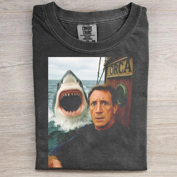Taking a selfie Funny Shirt